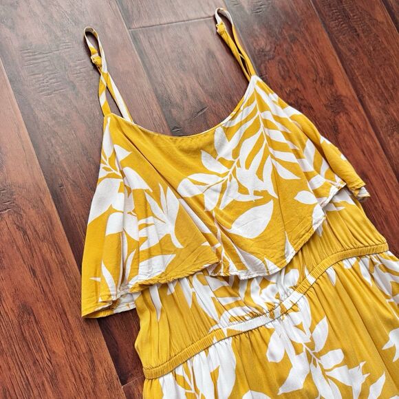 Old Navy Yellow Floral Maxi Dress Sz L Tiered‎ Ruffle Babydoll Flowy *tiny Flaw* - Picture 5 of 16